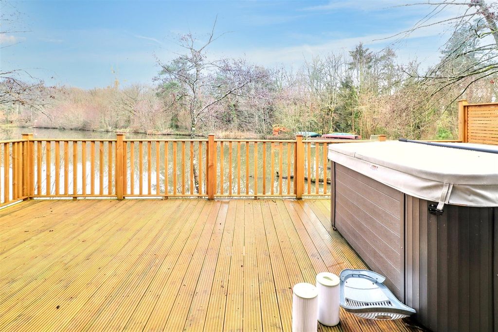 Property photo 2 of 13 Img_8711.Jpg