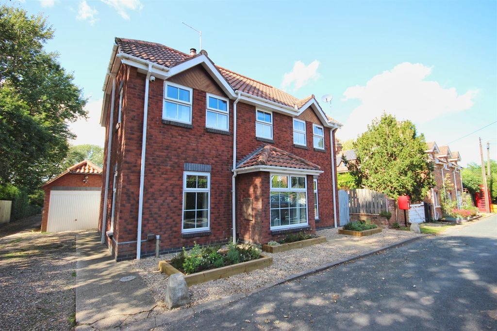 Property photo 1 of 27 Accommodation