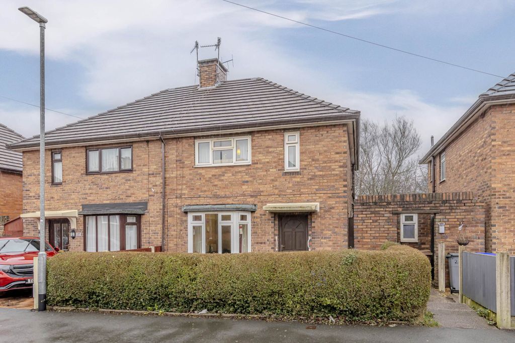 Property photo 1 of 22