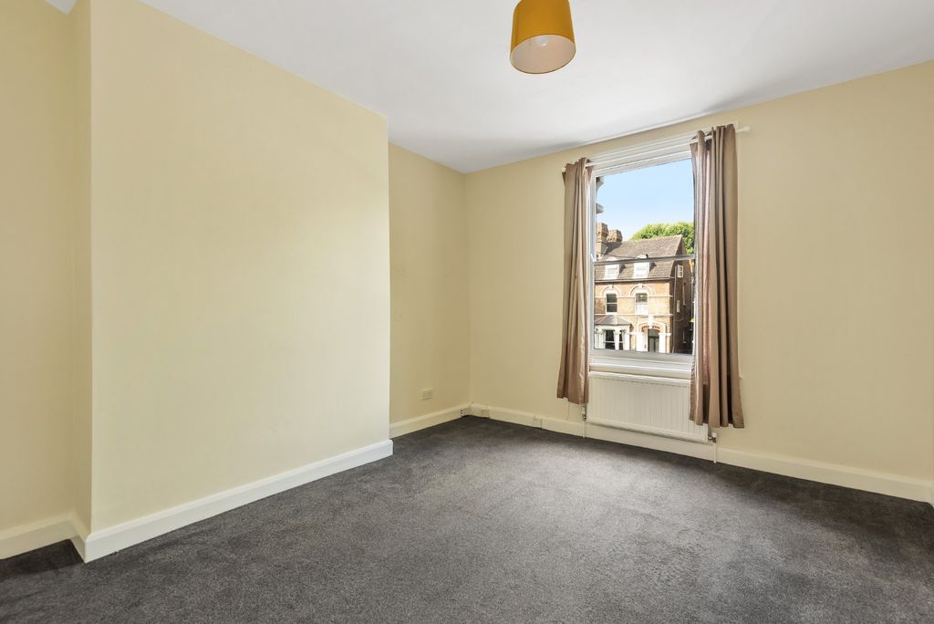Property photo 2 of 8 Picture No. 04