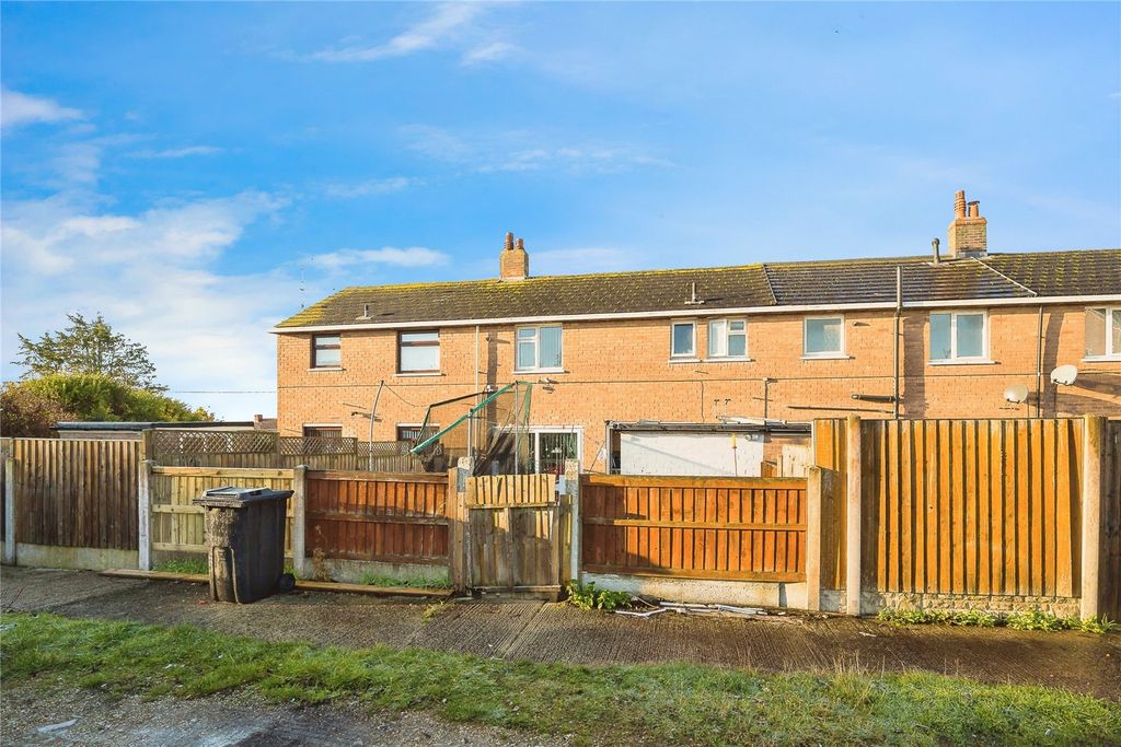 Property photo 2 of 17 Picture No. 13