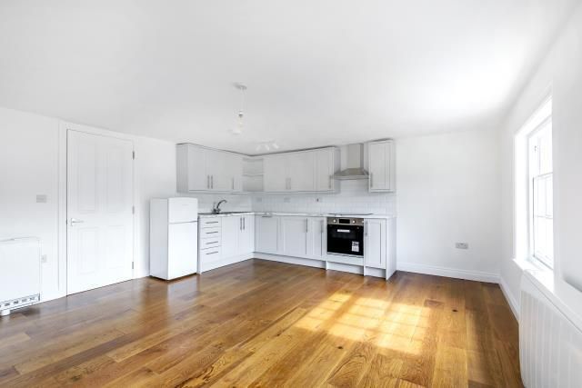 Property photo 2 of 11 Reception Room