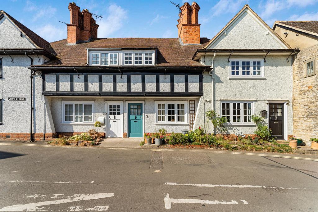 Property photo 1 of 14 3 Union Street-23.Jpg