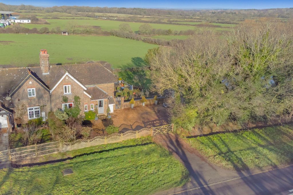 Property photo 1 of 26