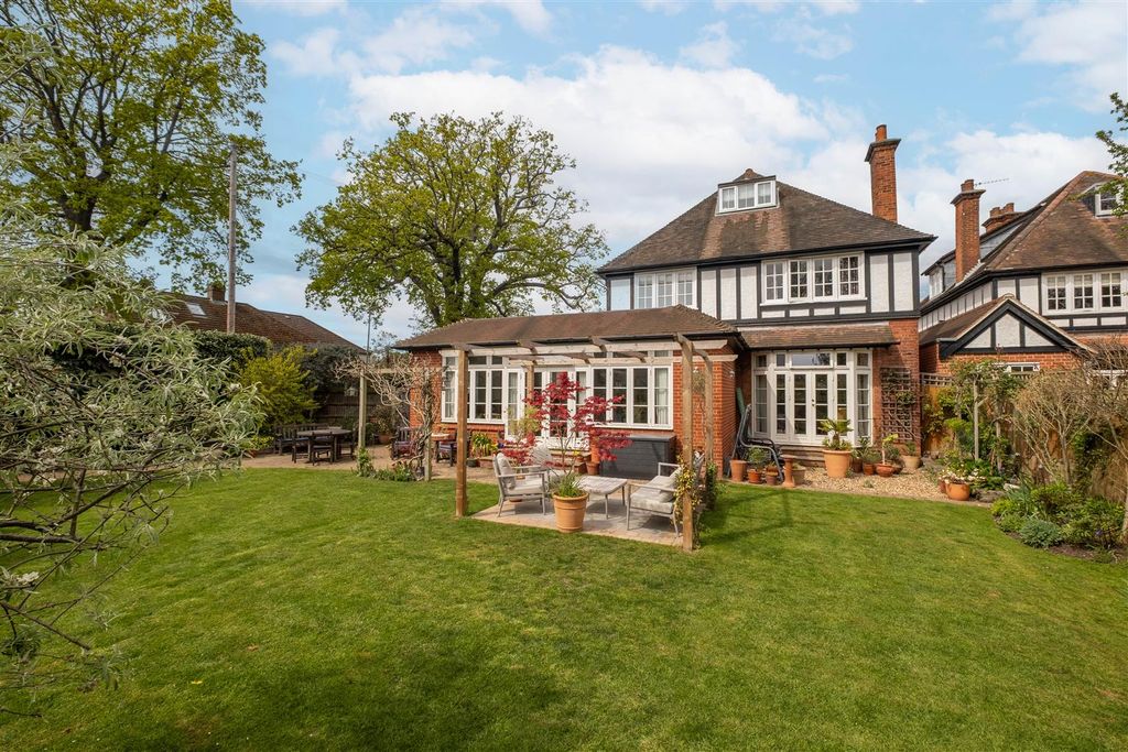 Property photo 2 of 41 Little-Sutton-155-Thorkhill-Road-0004 Copy.Jpg