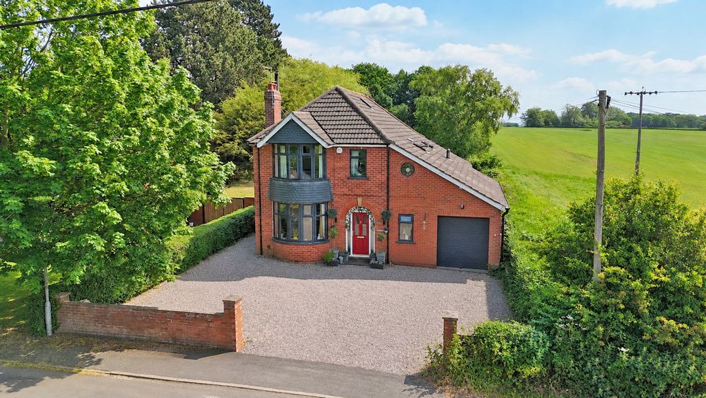 Property photo 1 of 35