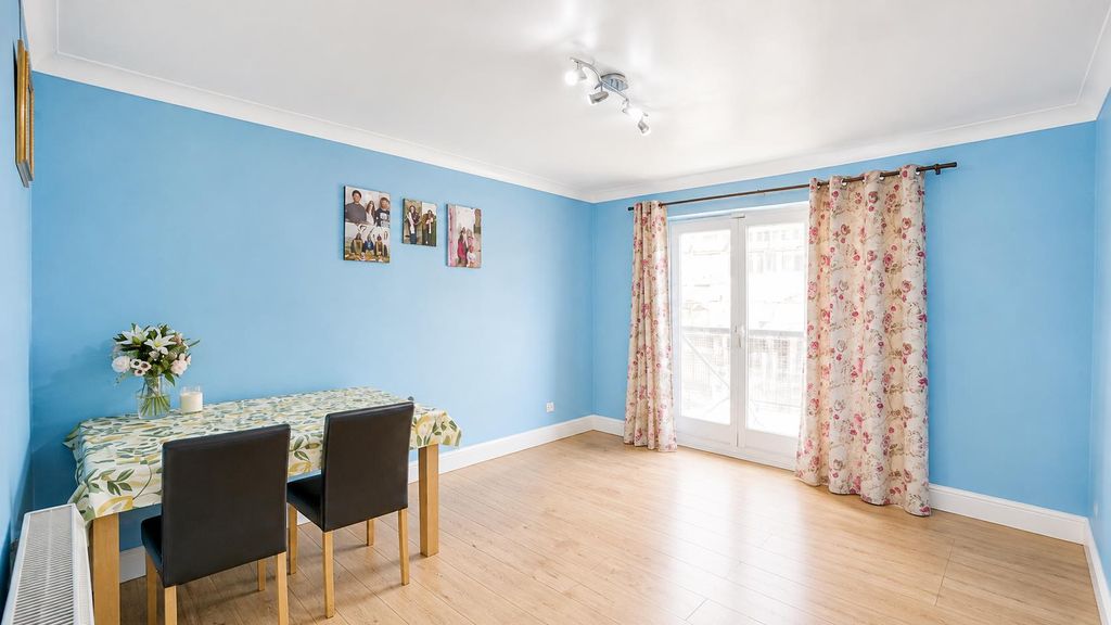 Property photo 1 of 7 Reception Room