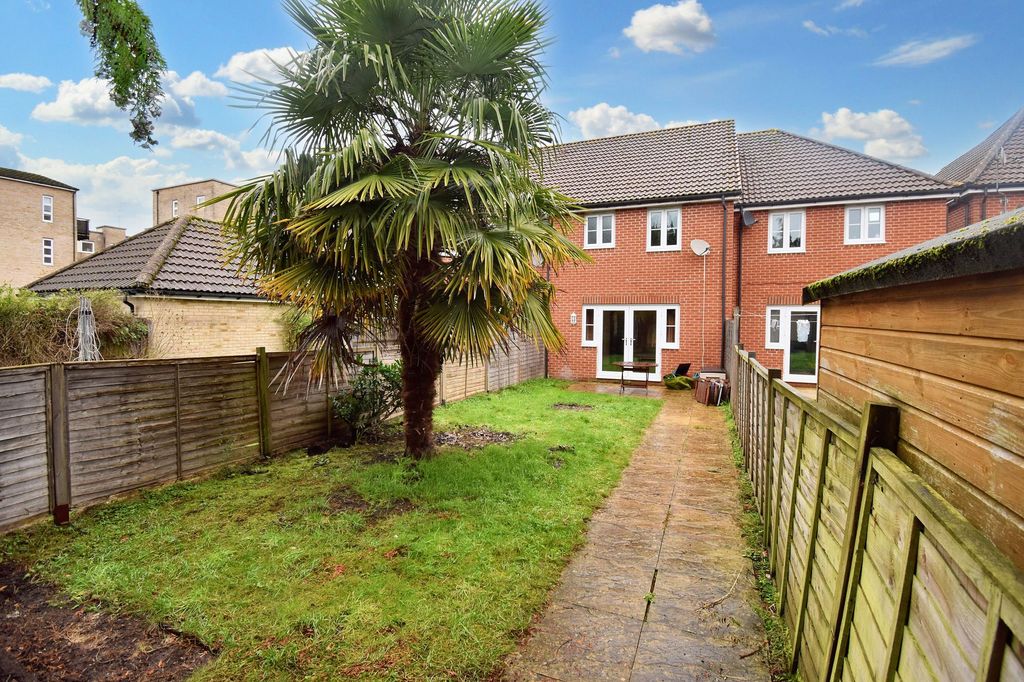 Property photo 3 of 11