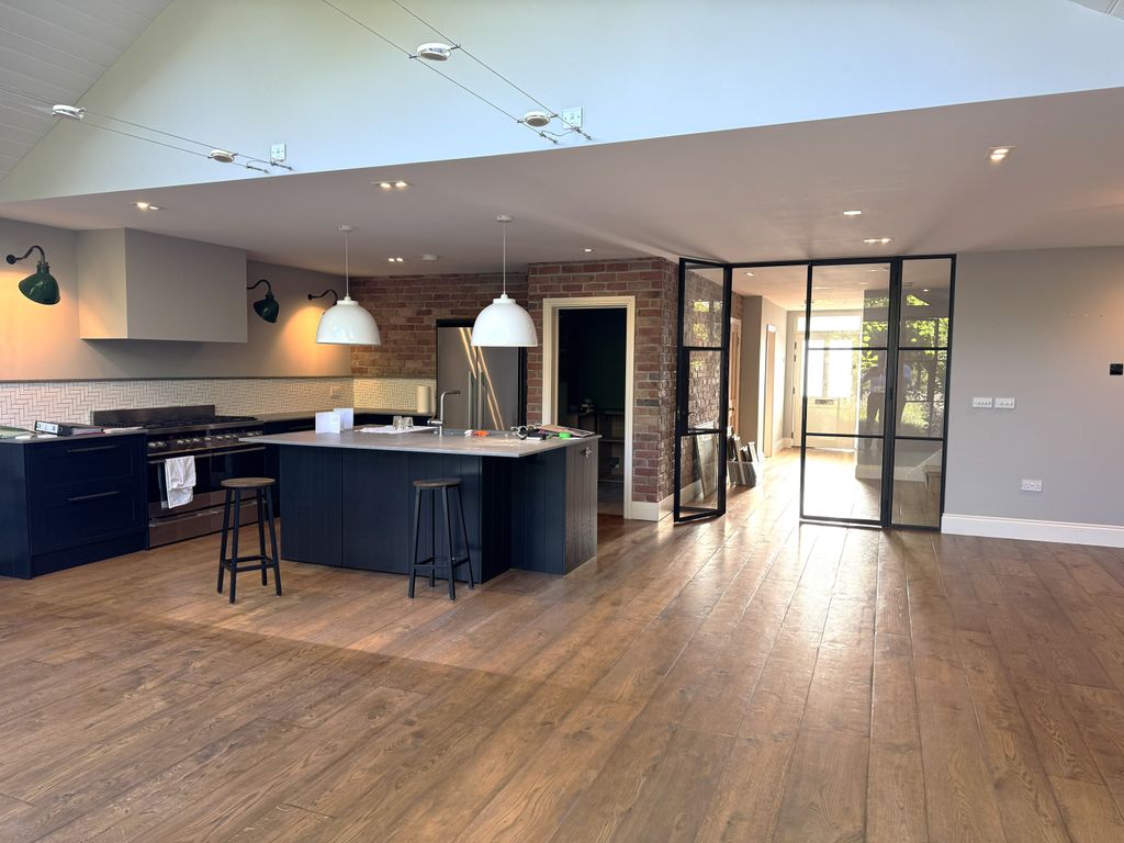 Property photo 3 of 19 Img_5664