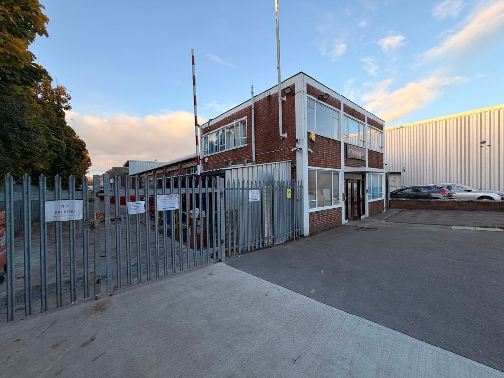 Property photo 2 of 8 Photo 3