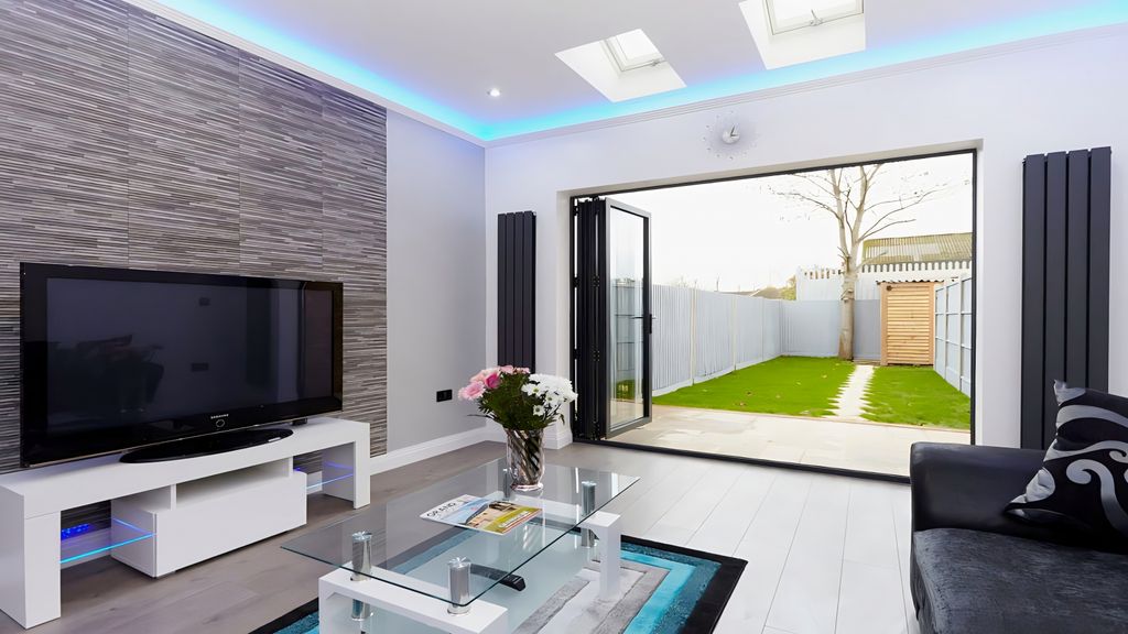 Property photo 2 of 18 Gallery