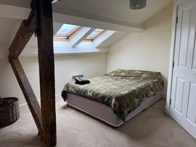 Property photo 3 of 4