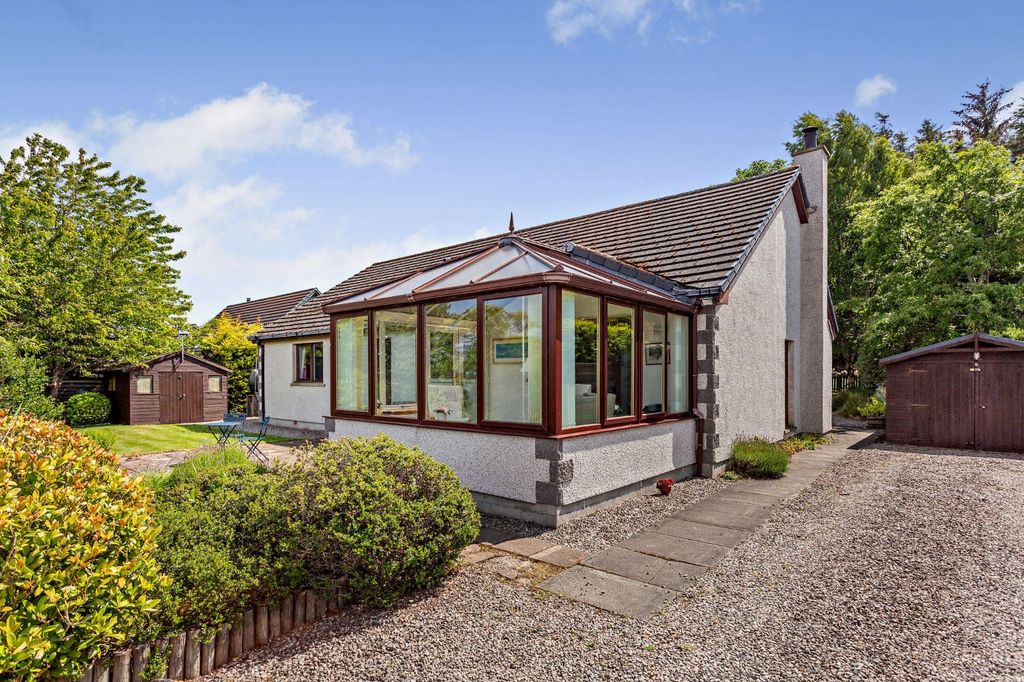 Property photo 2 of 23 Solas Na Mara
