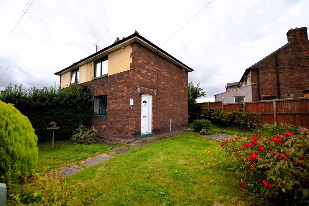 Property photo 1 of 8 Two Bed House To Rent