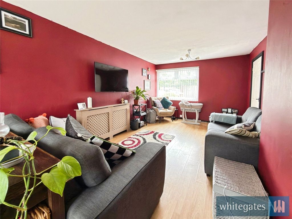 Property photo 3 of 15 Picture No. 13