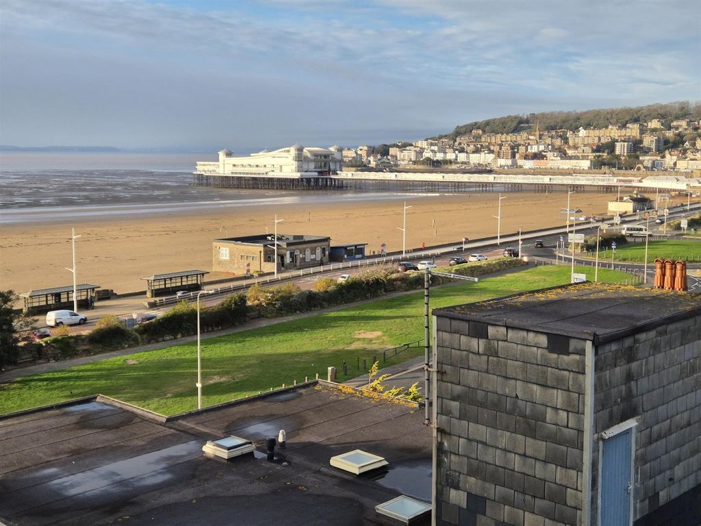 Property photo 2 of 17 20251126_143759_Resized.Jpg