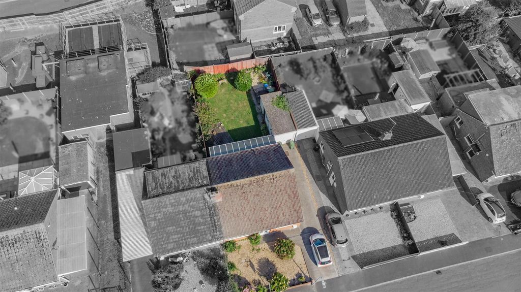 Property photo 2 of 18 Dji_0332-2.Jpg