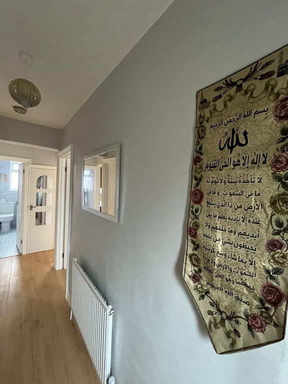 Property photo 3 of 19 Photo 3