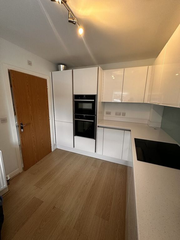 Property photo 3 of 18 Kitche.Jp