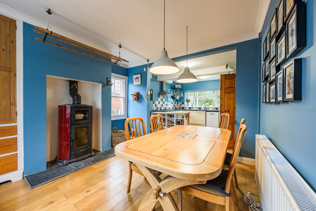 Property photo 3 of 24 Dining Room