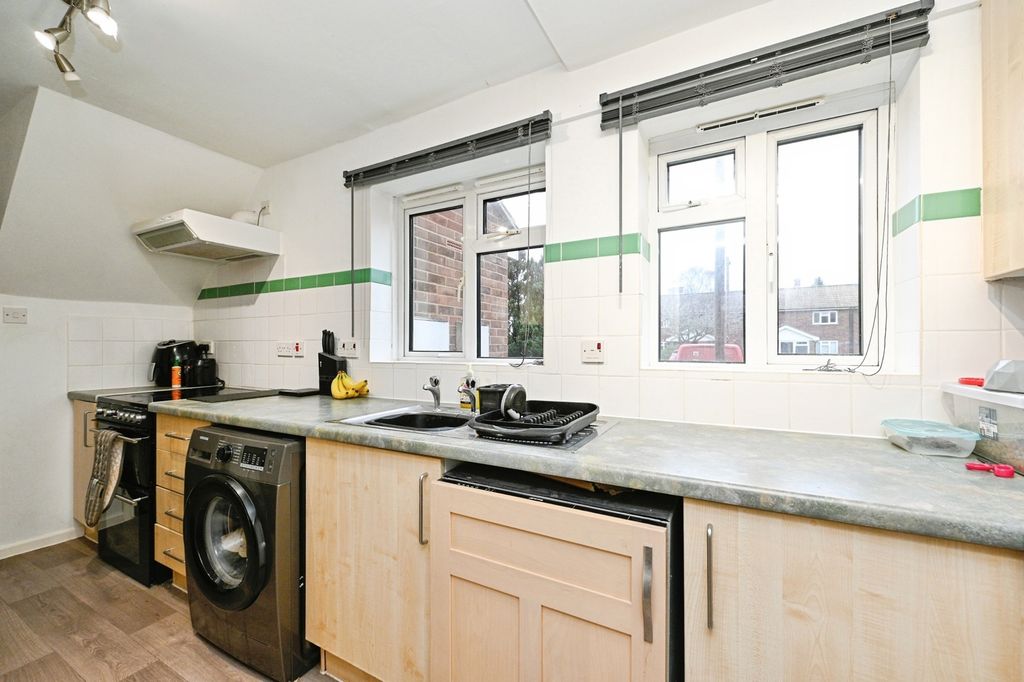 Property photo 3 of 17 Pbox-Img.Jpg