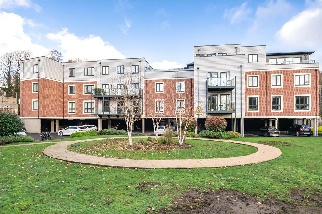 Property photo 1 of 9 Picture No. 04