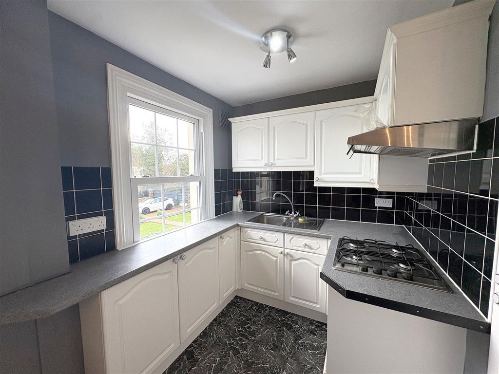 Property photo 2 of 10 Kitchen 1.Jpg