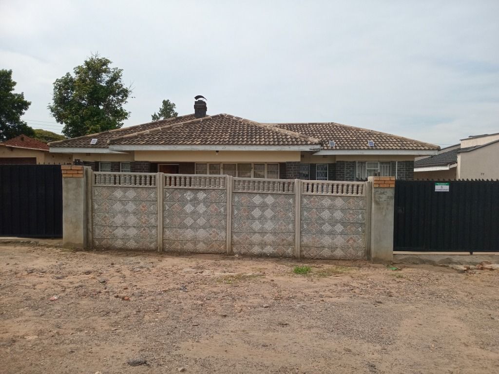 Property photo 1 of 14