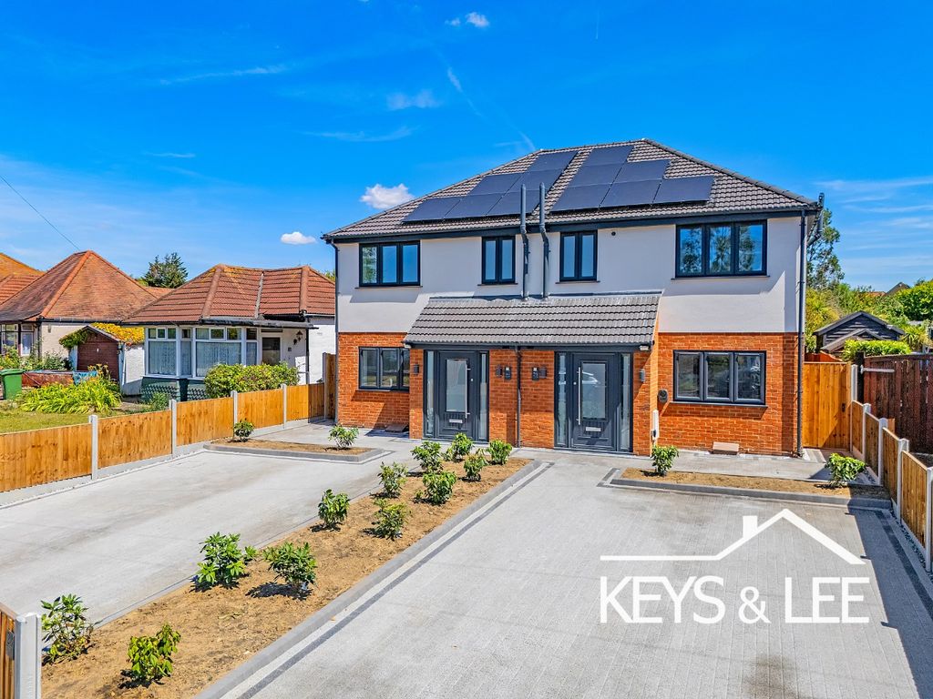 Property photo 1 of 14 4415570