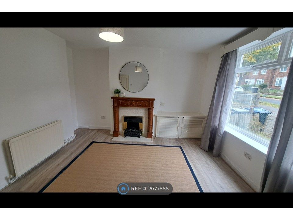 Property photo 2 of 23