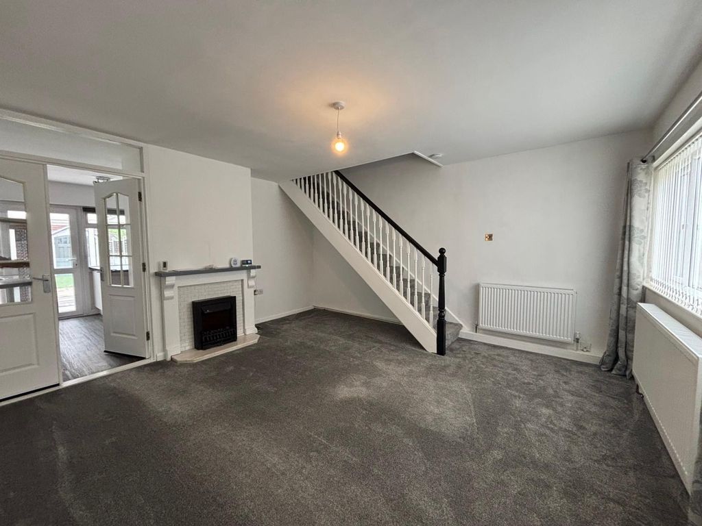 Property photo 2 of 11 Image