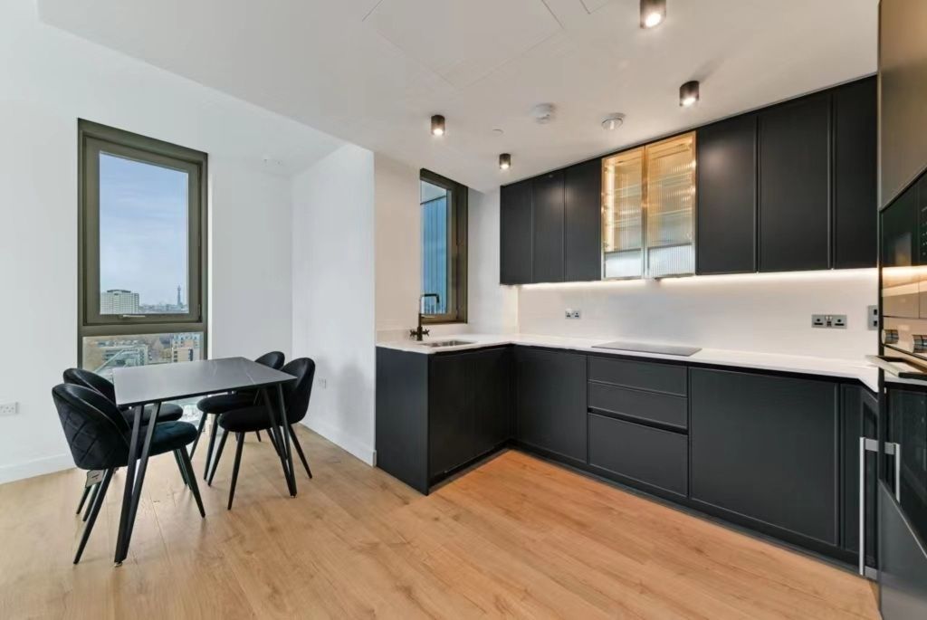 Property photo 3 of 9 Photo 3