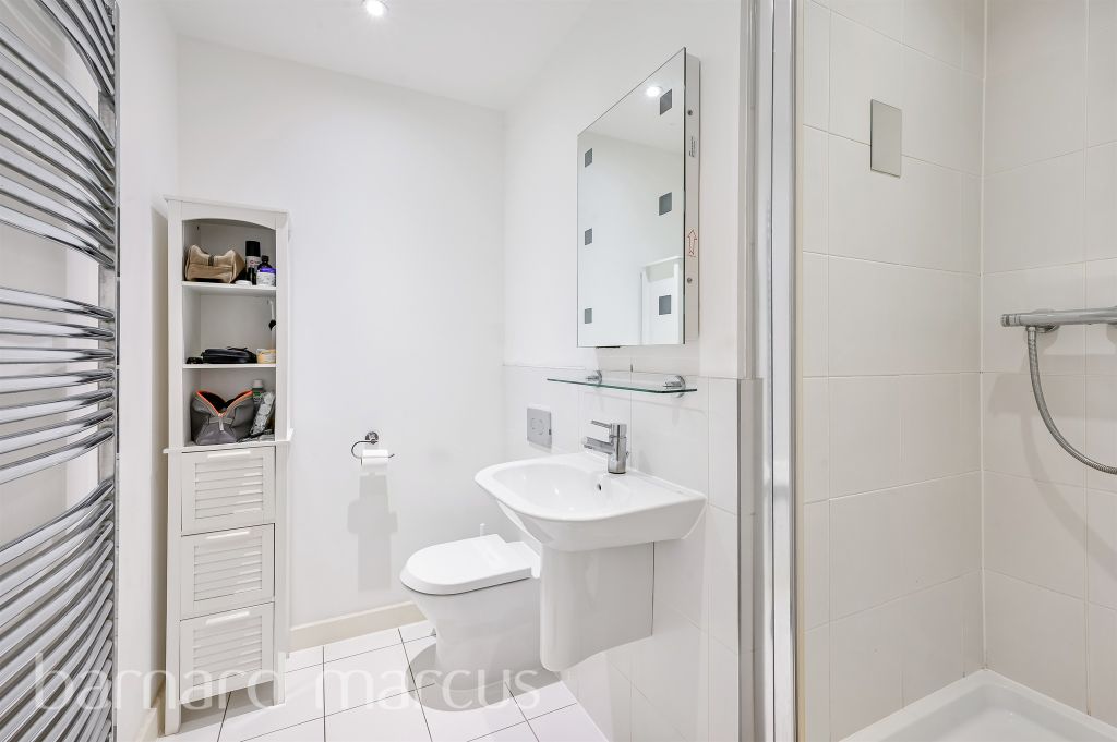 Property photo 3 of 9