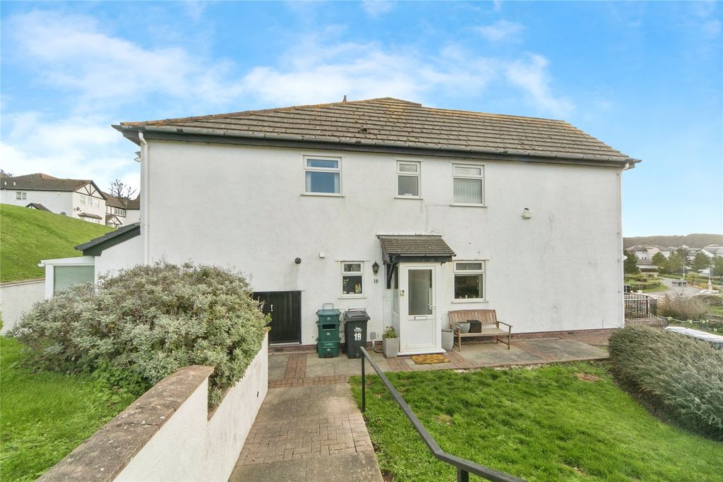 Additional image 16 of 2 bed flat for saleLon Vardre, Deganwy, Conwy LL31