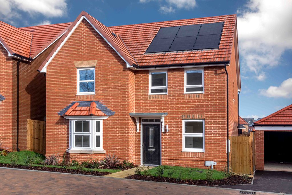 Property photo 3 of 10 Holden External P327