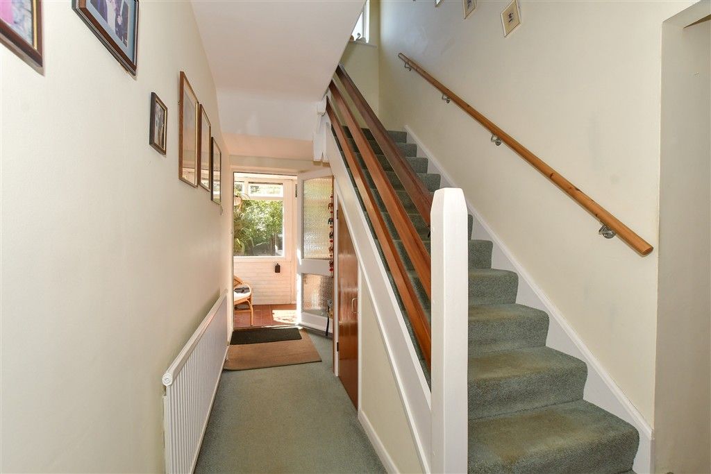Property photo 1 of 14 Entrance Hall