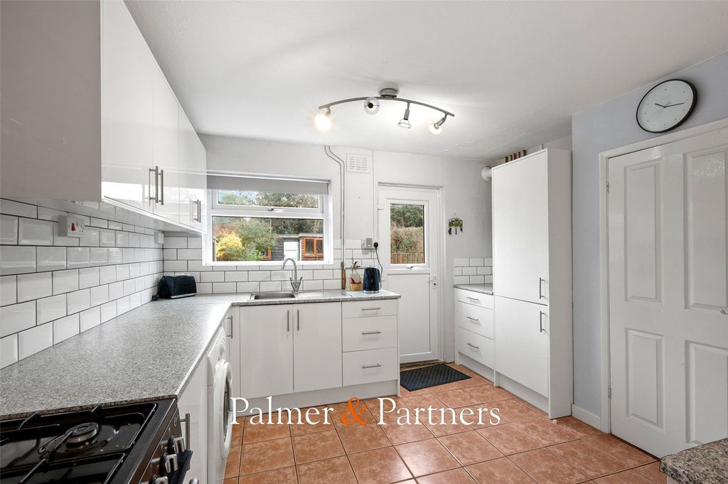 Property photo 2 of 17 Picture No. 07