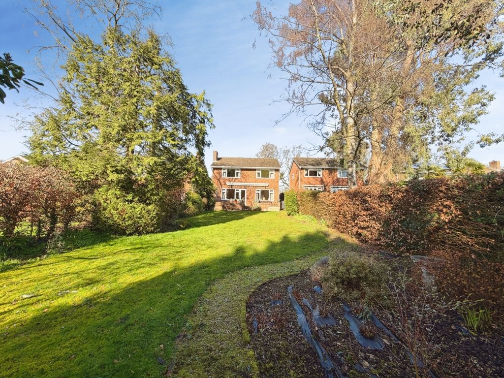 Property photo 2 of 18