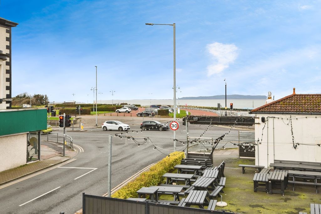 Property photo 3 of 21 Pbox-Img.Jpg