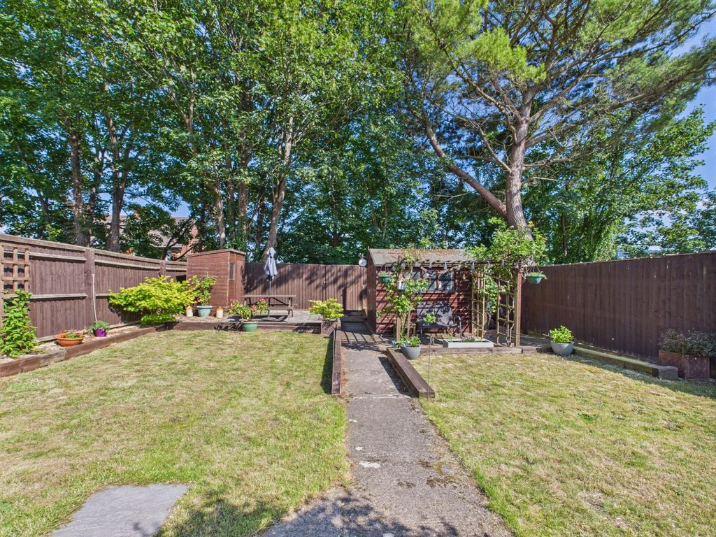Property photo 3 of 14 Picture No. 06