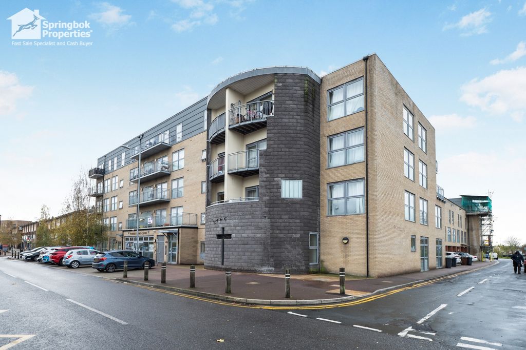 Property photo 1 of 10 Front View