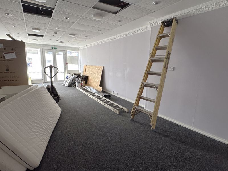 Property photo 2 of 8 Photo 7