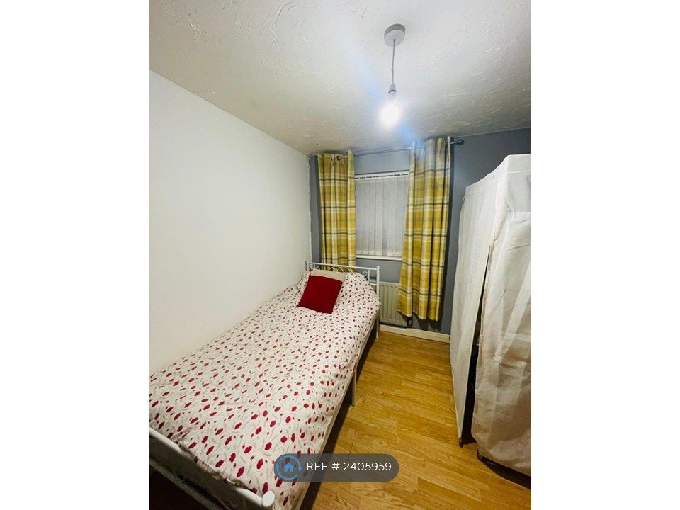 Property photo 1 of 2 Room Plan