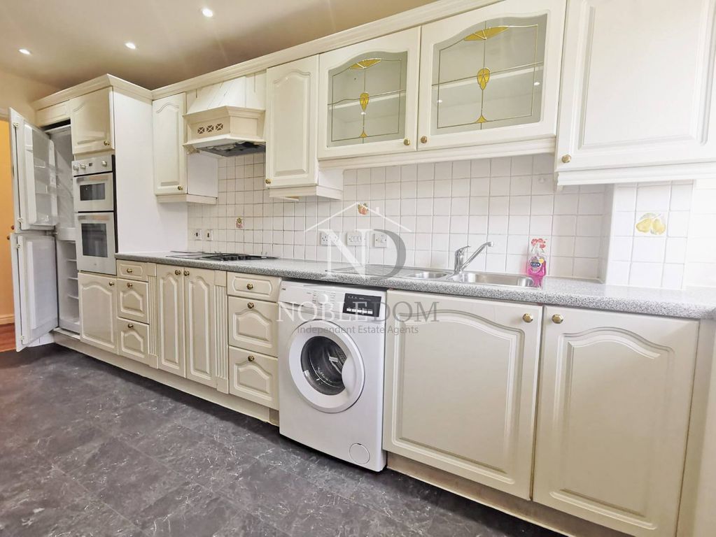 Property photo 2 of 9 Gallery