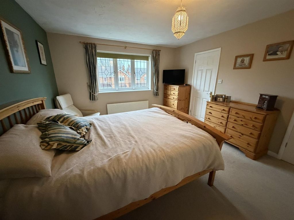 Additional image 21 of 4 bed property for salePreston Drive, Daventry NN11