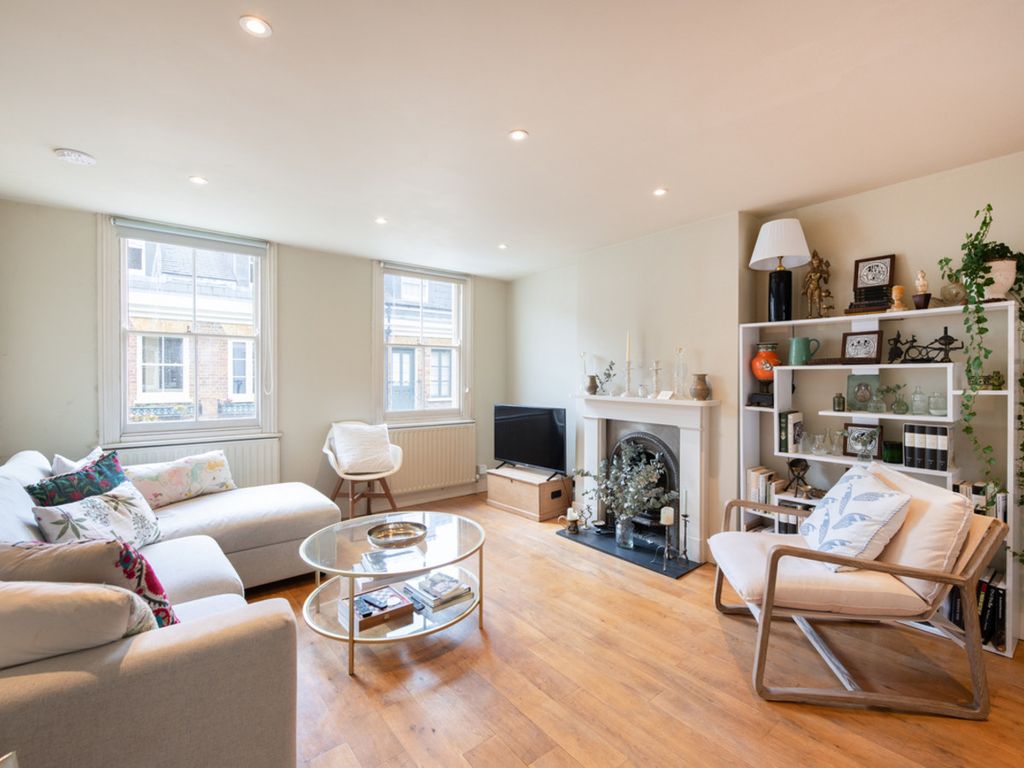 Property photo 2 of 9