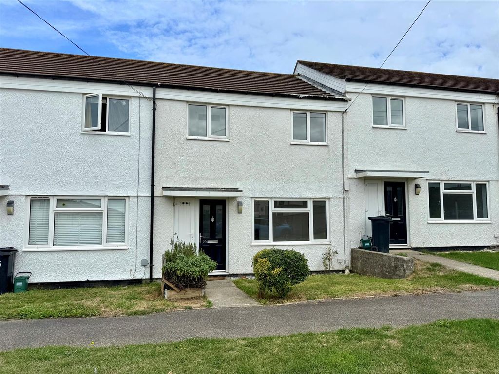 Property photo 1 of 19 Calshot Close