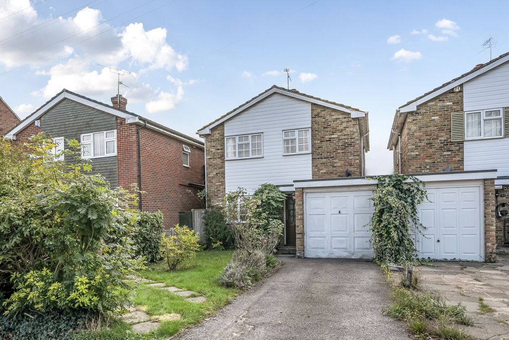 Property photo 1 of 23 1357959-23-68d2Ba...