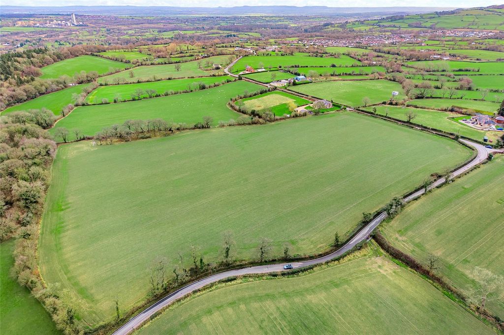 Property photo 2 of 9 Lot 5