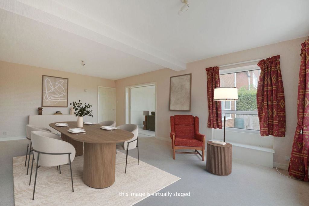 Property photo 2 of 47